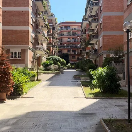 Casa Gaja, La Casa Vicino Pamphili Rom